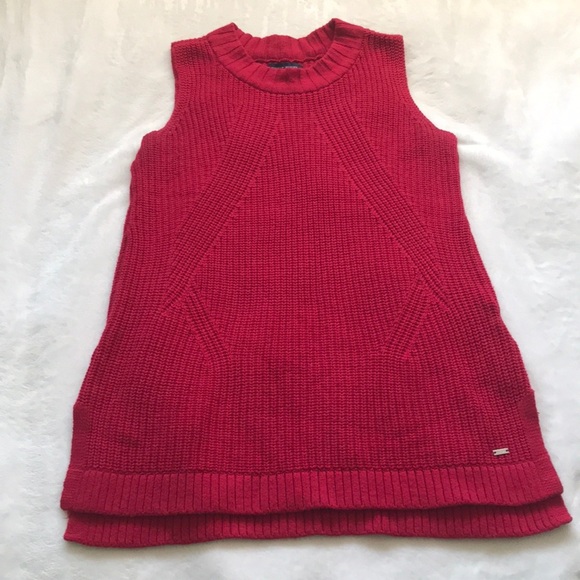 Tommy Hilfiger Red Vest - Picture 1 of 4